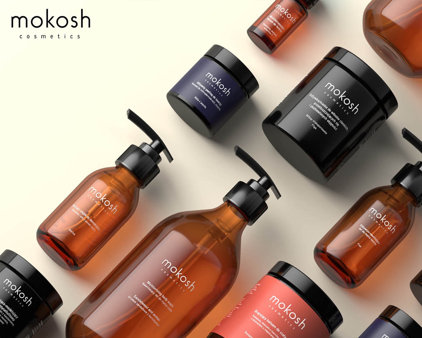Zdjęcie przedstawia różnorodne produkty kosmetyczne Mokosh, w tym serum do twarzy, peelingi, maski do włosów, olejki do demakijażu i balsamy do ciała, każdy w charakterystycznych opakowaniach.