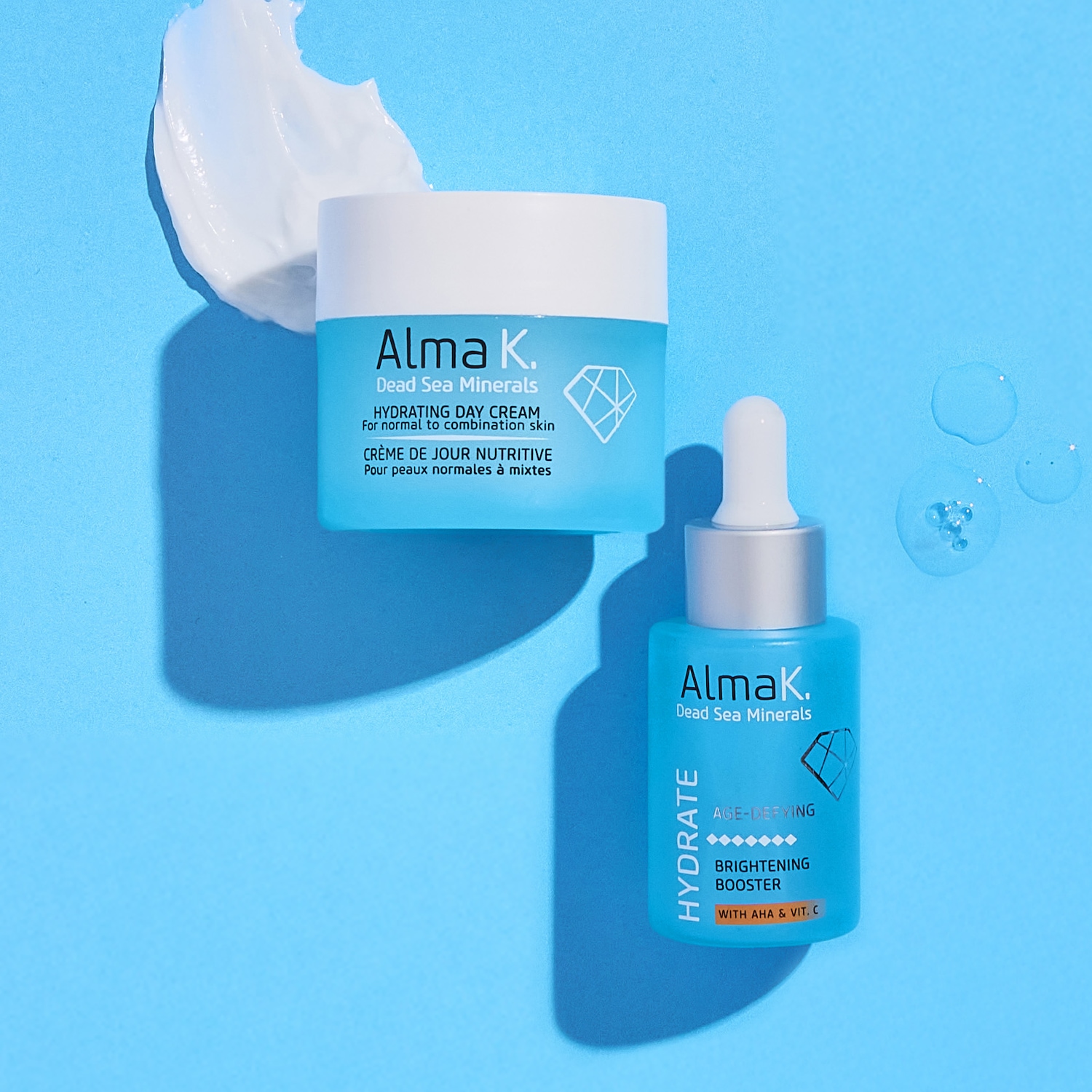 Ecco Alma K. Dead Sea Minerals, crema giorno idratante per pelli da normali a miste e booster illuminante con AHA e vitamina C, per un'idratazione age-defying.