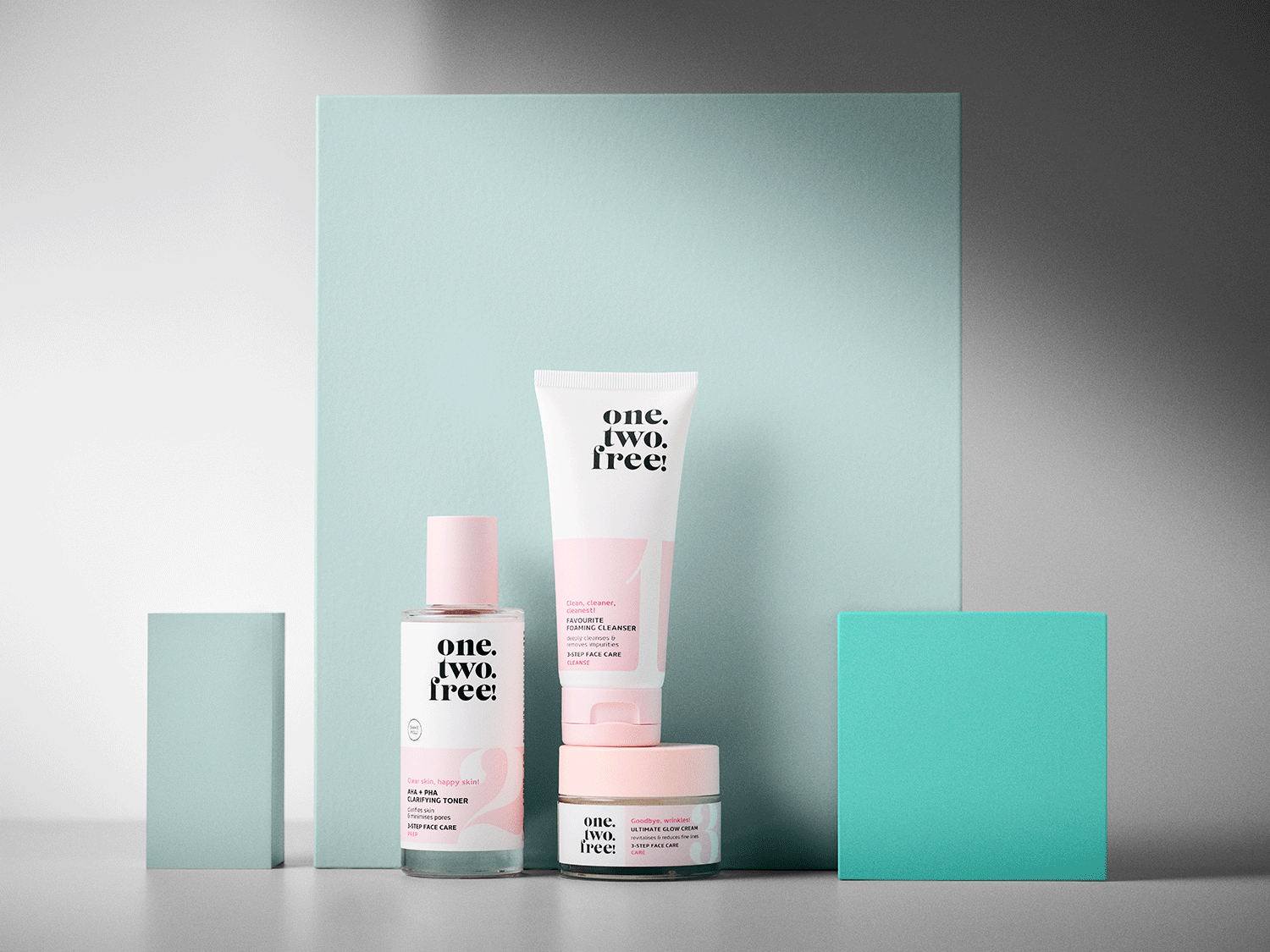 Découvrez la routine de soins en 3 étapes de One.Two.Free ! : nettoyant moussant, tonique clarifiant AHA + PHA et crème éclat ultime pour une peau propre, nette et éclatante.