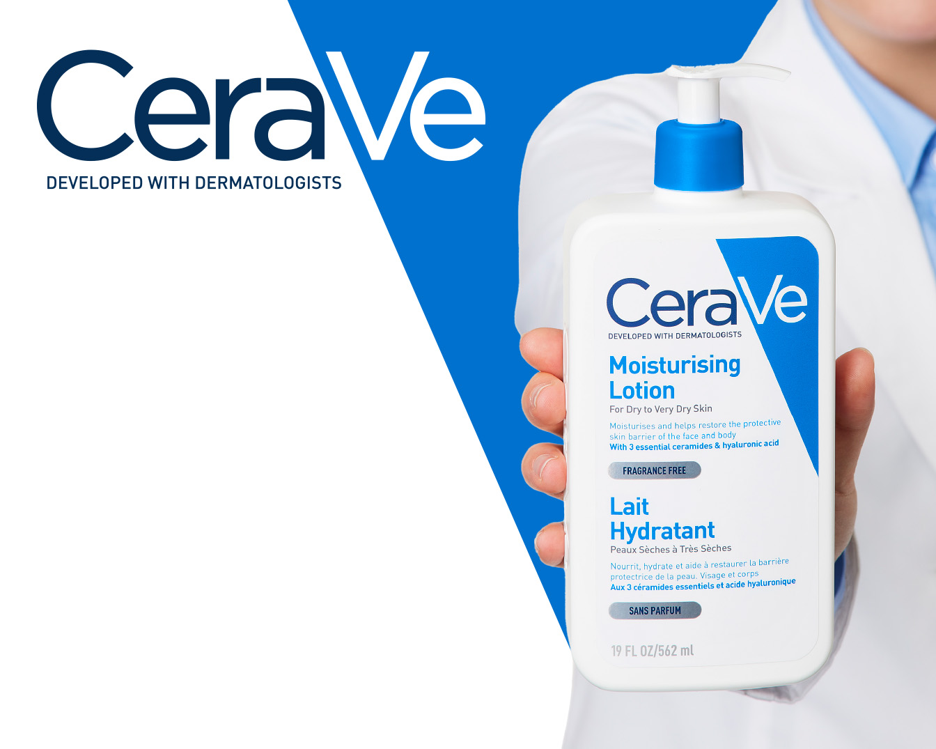 Voici le lait hydratant CeraVe pour les peaux sèches à très sèches, enrichi de 3 céramides essentiels et d'acide hyaluronique, dans un flacon blanc avec une pompe bleue.