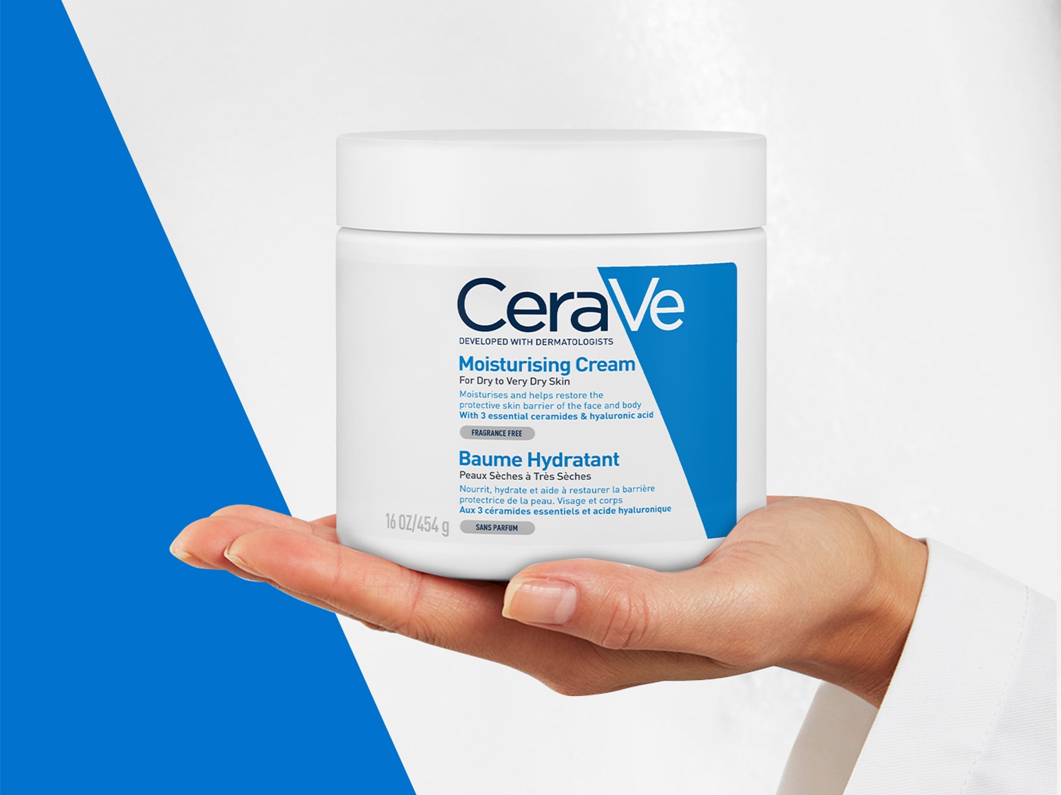 Découvrez la Crème Hydratante CeraVe, enrichie de 3 céramides essentiels et d'acide hyaluronique, pour une peau douce et protégée, visage et corps.