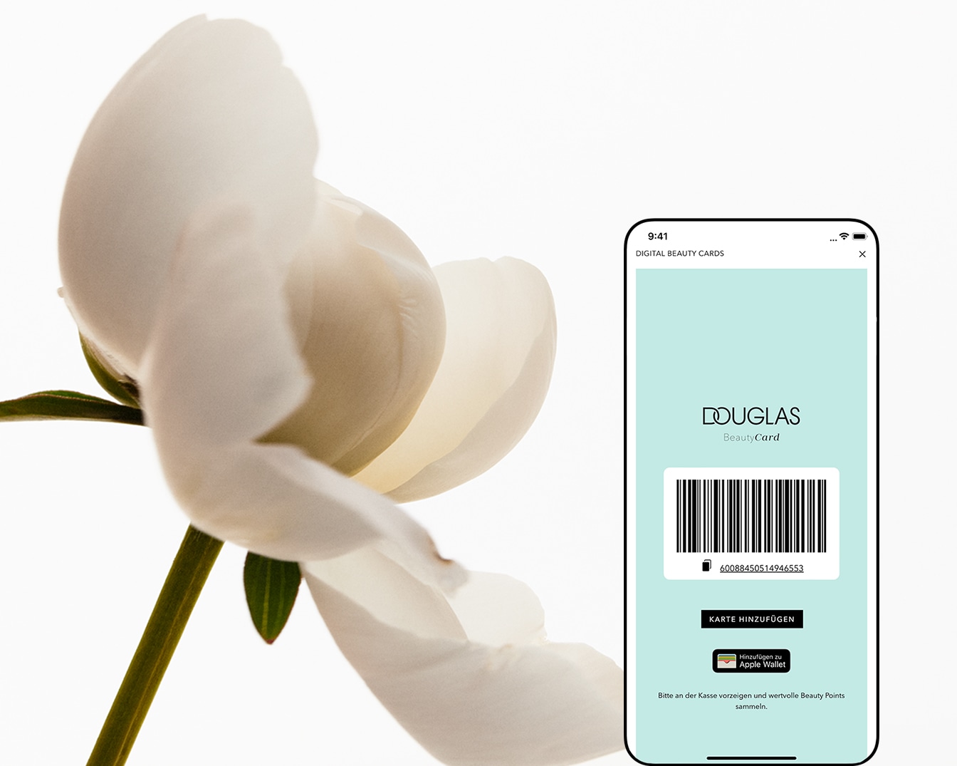 Aquí tienes una tarjeta de belleza digital de Douglas en la pantalla de un teléfono móvil, lista para añadirla a tu Apple Wallet y empezar a acumular puntos de belleza.