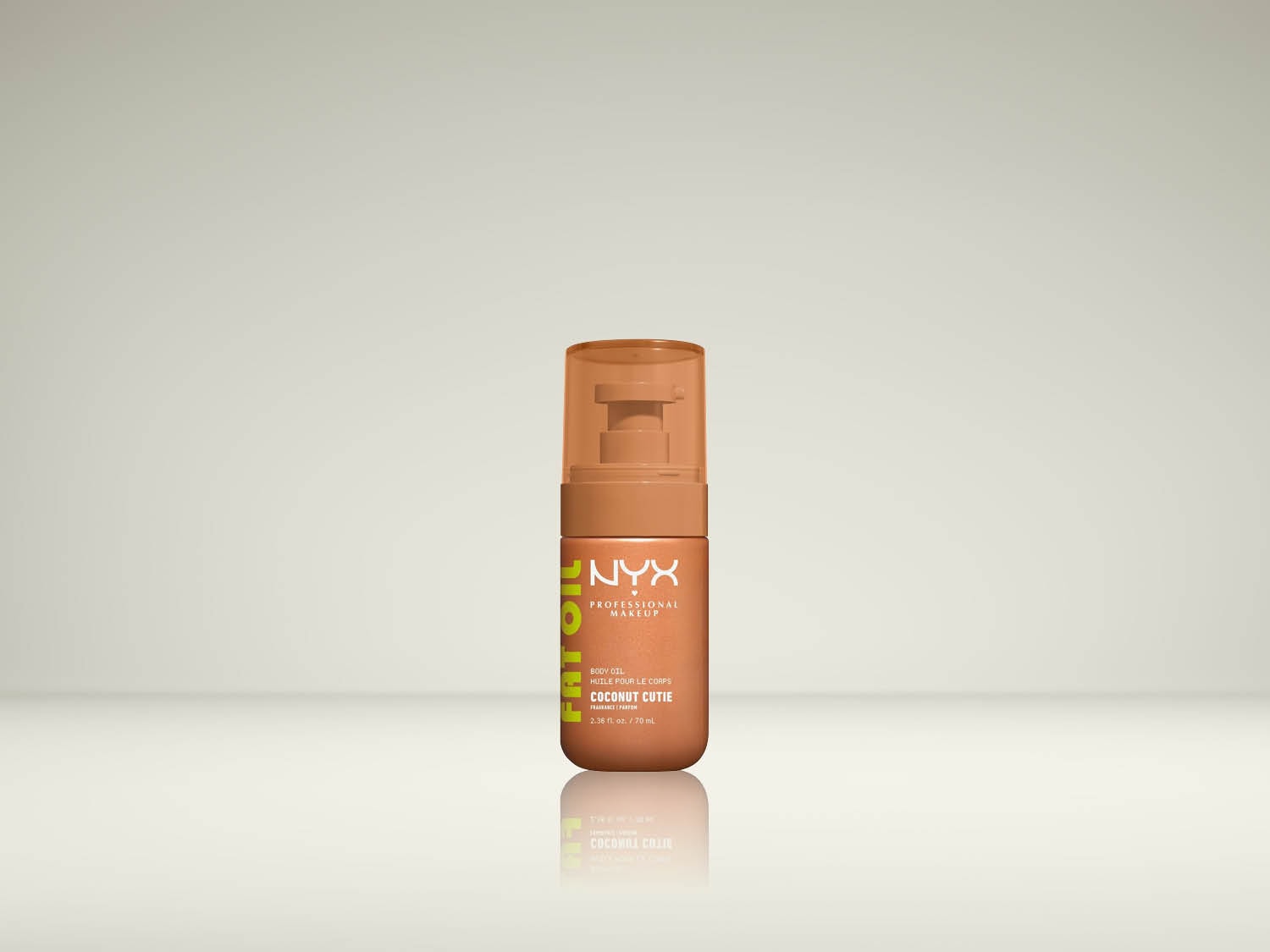 De NYX Professional Makeup Fat Oil Body Oil in de geur Coconut Cutie is een bruine fles van 70 ml met een oranje pompje, perfect voor een gehydrateerde en stralende huid.
