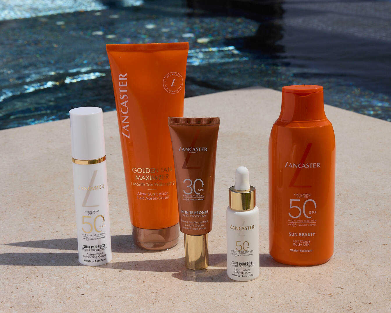 Descubre la gama Lancaster para el cuidado solar: lociones, cremas y sérums con alta protección SPF, ideales para proteger y prolongar tu bronceado.