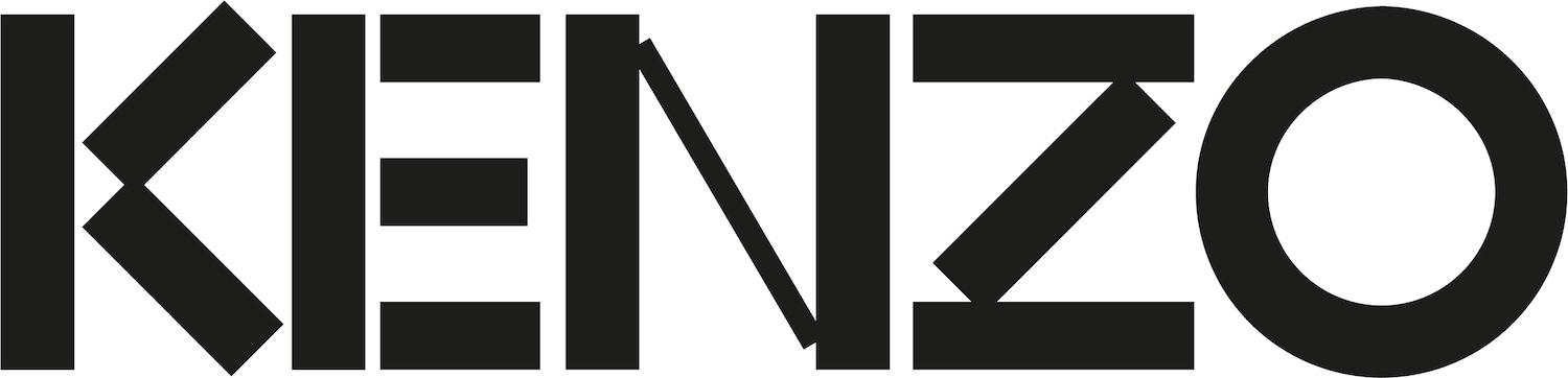 Schwarzes Kenzo-Logo auf weißem Hintergrund, das die Marke für Mode und Düfte repräsentiert.