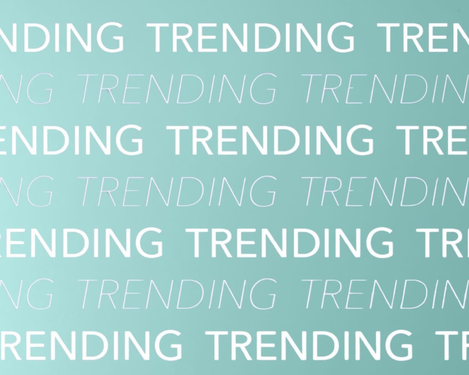 Le fond bleu clair est orné du mot « Tendance » répété en blanc.