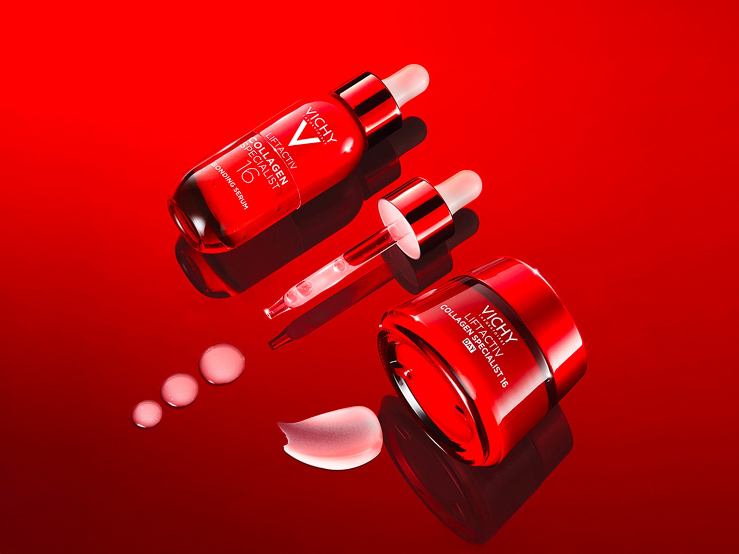 Découvrez le sérum et la crème de jour Vichy LiftActiv Collagen Specialist 16, présentés dans un emballage rouge éclatant, promettant une peau visiblement plus jeune et éclatante.