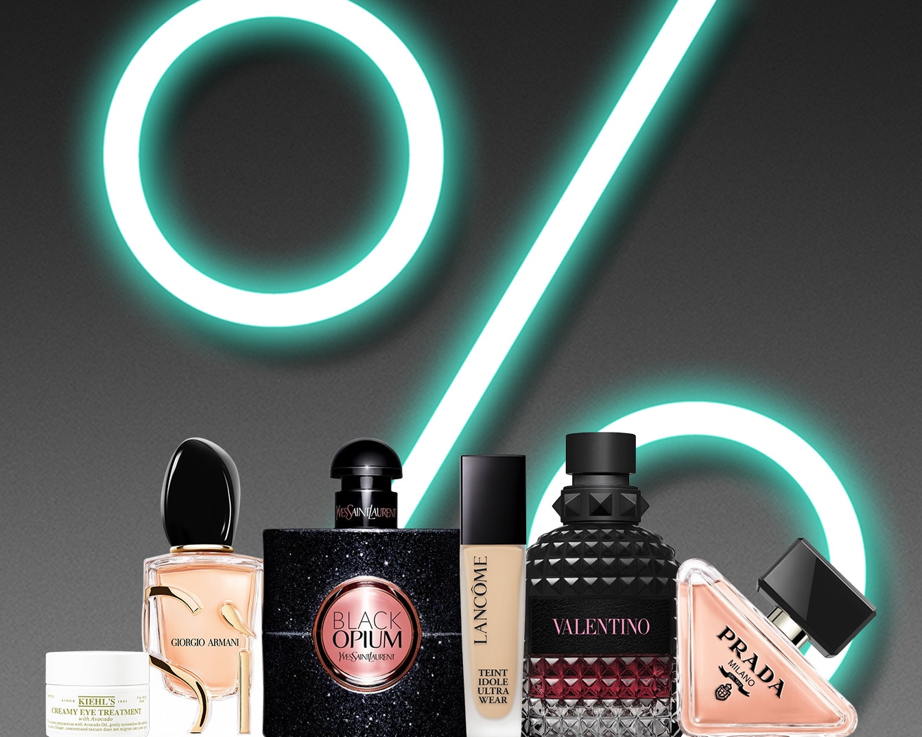 Promocja na perfumy i kosmetyki od Giorgio Armani, Yves Saint Laurent, Lancôme, Valentino i Prada, z neonowym symbolem procentu w tle.