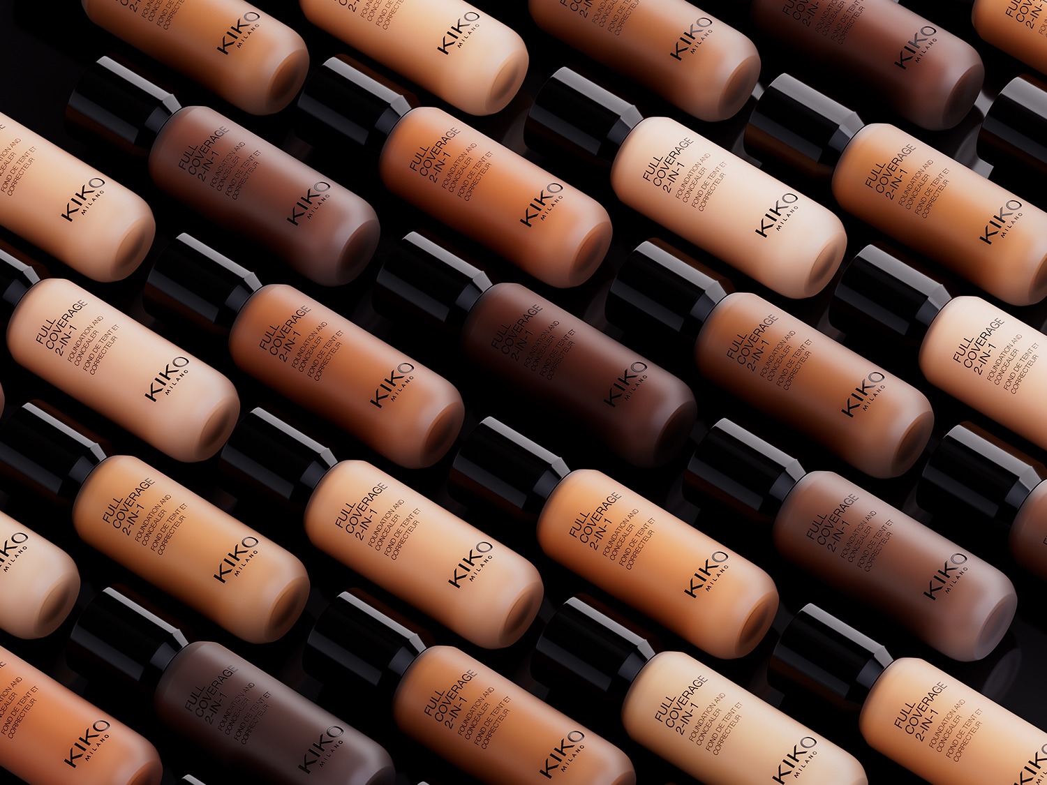 Découvrez le fond de teint et correcteur Full Coverage 2-IN-1 de Kiko Milano, offrant une gamme de teintes pour un teint impeccable.