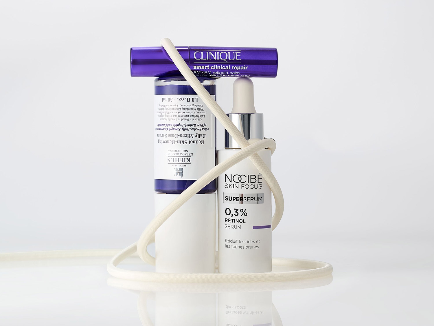 Découvrez le pouvoir du rétinol avec le sérum Nocibé Skin Focus 0,3%, le baume Clinique Smart Clinical Repair et le sérum Kiehl's Retinol Skin-Renewing Daily Micro-Dose pour une peau visiblement plus jeune.