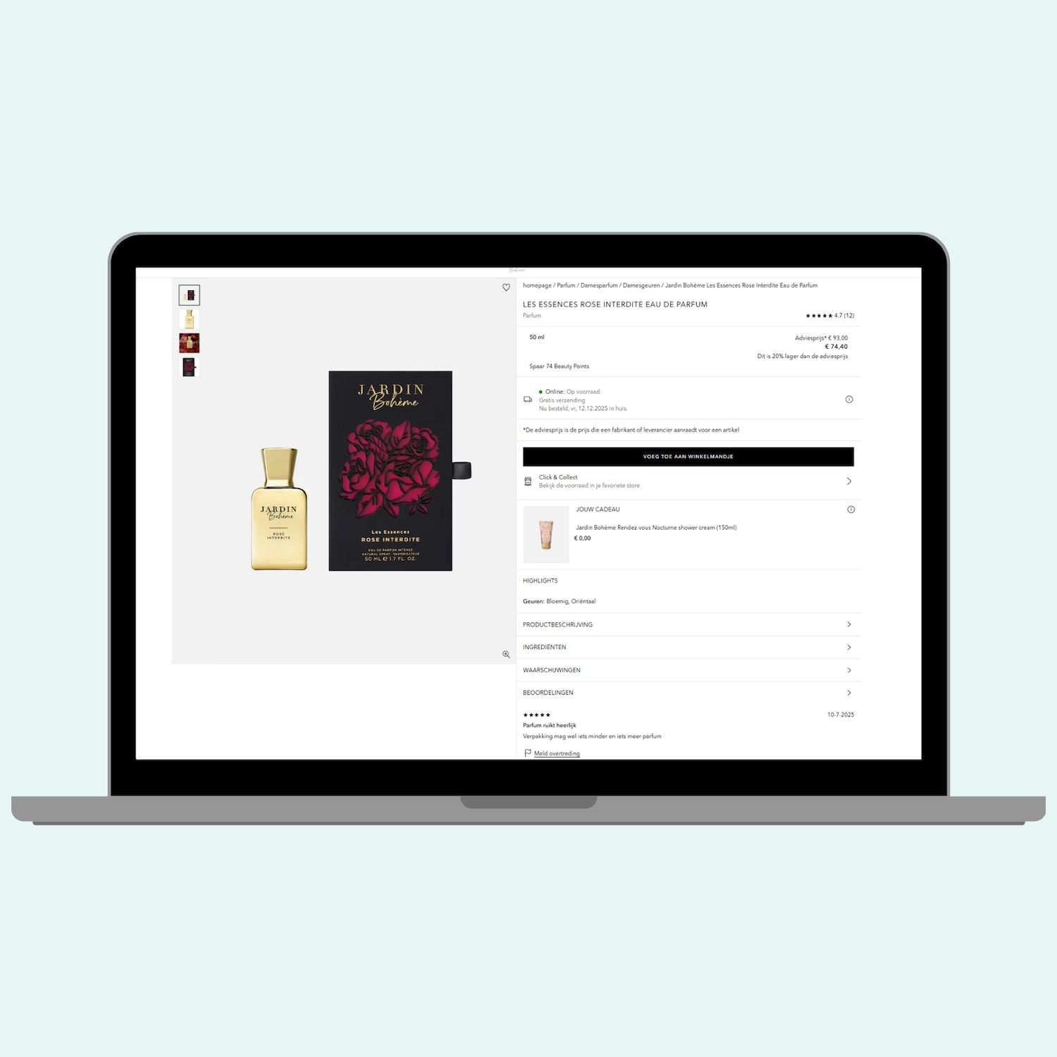 Op een laptop staat de productpagina van Jardin Bohème Les Essences Rose Interdite Eau de Parfum, met een gouden flacon en een zwarte verpakking met rozen.