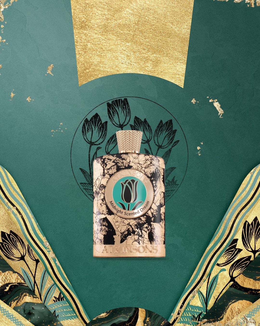 Butelka perfum Atkinsons Midnight Scented Dream w kolorze czarno-złotym, ozdobiona motywem tulipana, na tle w odcieniach zieleni i złota.