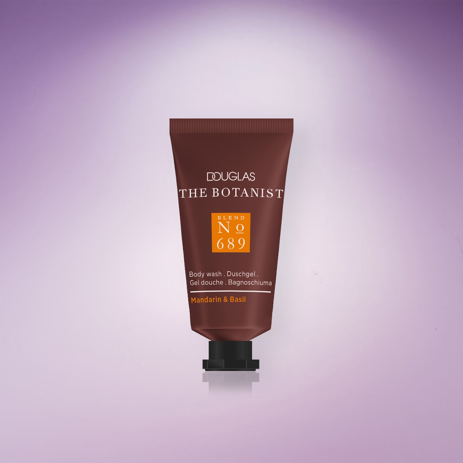 Eine Tube Douglas The Botanist Duschgel Blend No. 689 mit Mandarine &amp; Basilikum, die ein erfrischendes und aromatisches Duscherlebnis verspricht.