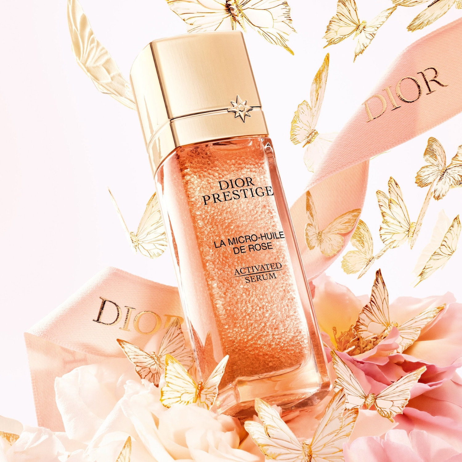 Découvrez le sérum activé Dior Prestige La Micro-Huile de Rose, un élixir luxueux infusé de micro-perles de rose pour une peau éclatante et revitalisée.