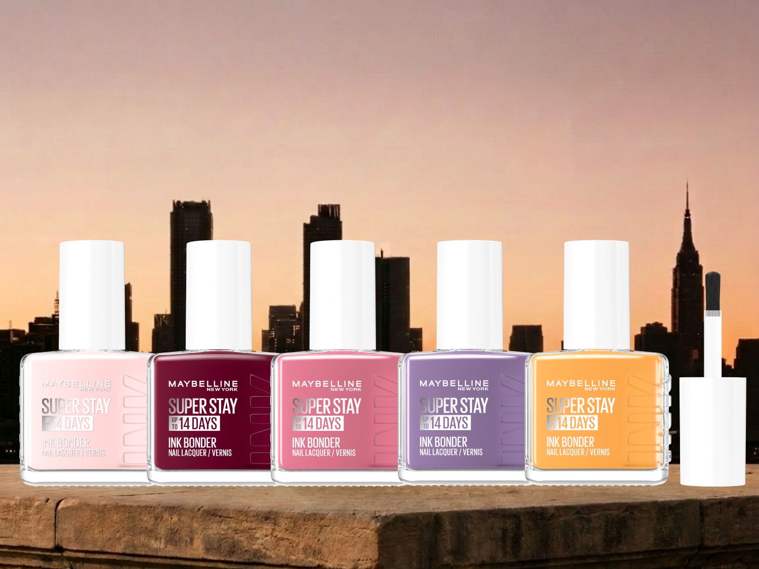 Découvrez le vernis à ongles Maybelline Super Stay 14 jours, disponible dans une gamme de couleurs éclatantes, allant du rose pâle au jaune ensoleillé.