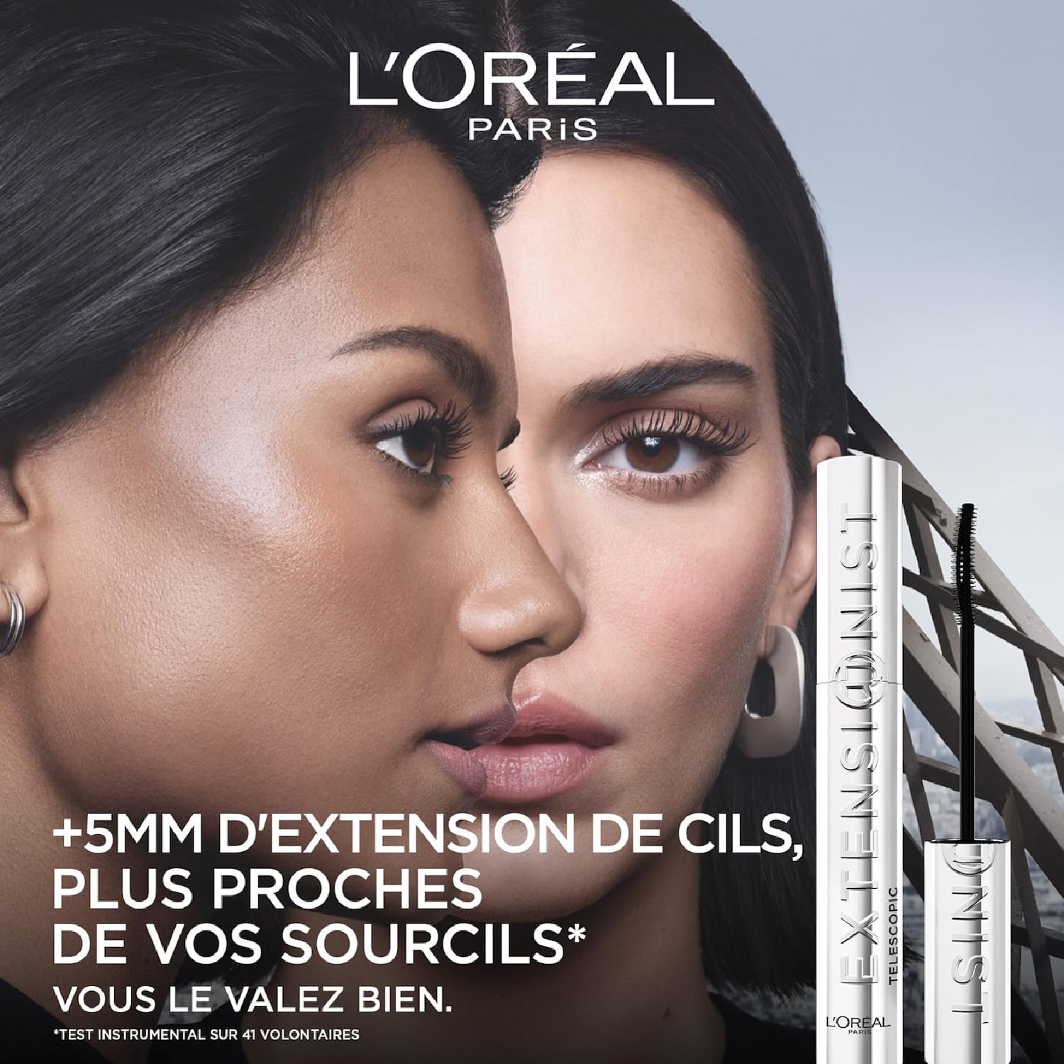 Découvrez le mascara L'Oréal Paris Telescopic Extensionist, qui offre 5 mm d'extension de cils pour un regard intense et des cils plus proches de vos sourcils, comme le montrent les deux femmes sur l'image.