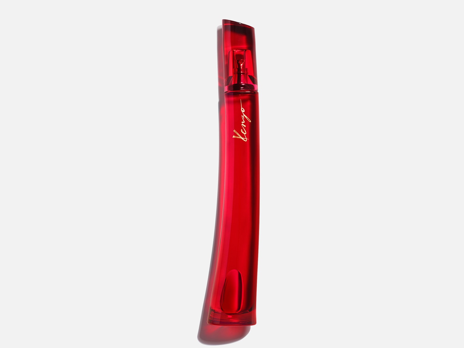 Le parfum Kenzo Flower est présenté dans un flacon rouge vif et élégant, avec le nom "Kenzo" écrit en lettres dorées sur le devant.