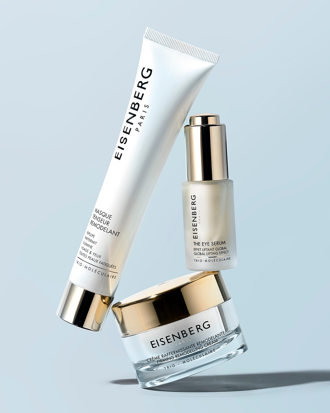 Descubre el Masque Tenseur Remodelant de Eisenberg Paris, un tubo blanco con tapa dorada que revitaliza y reafirma la piel cansada del rostro y los ojos.