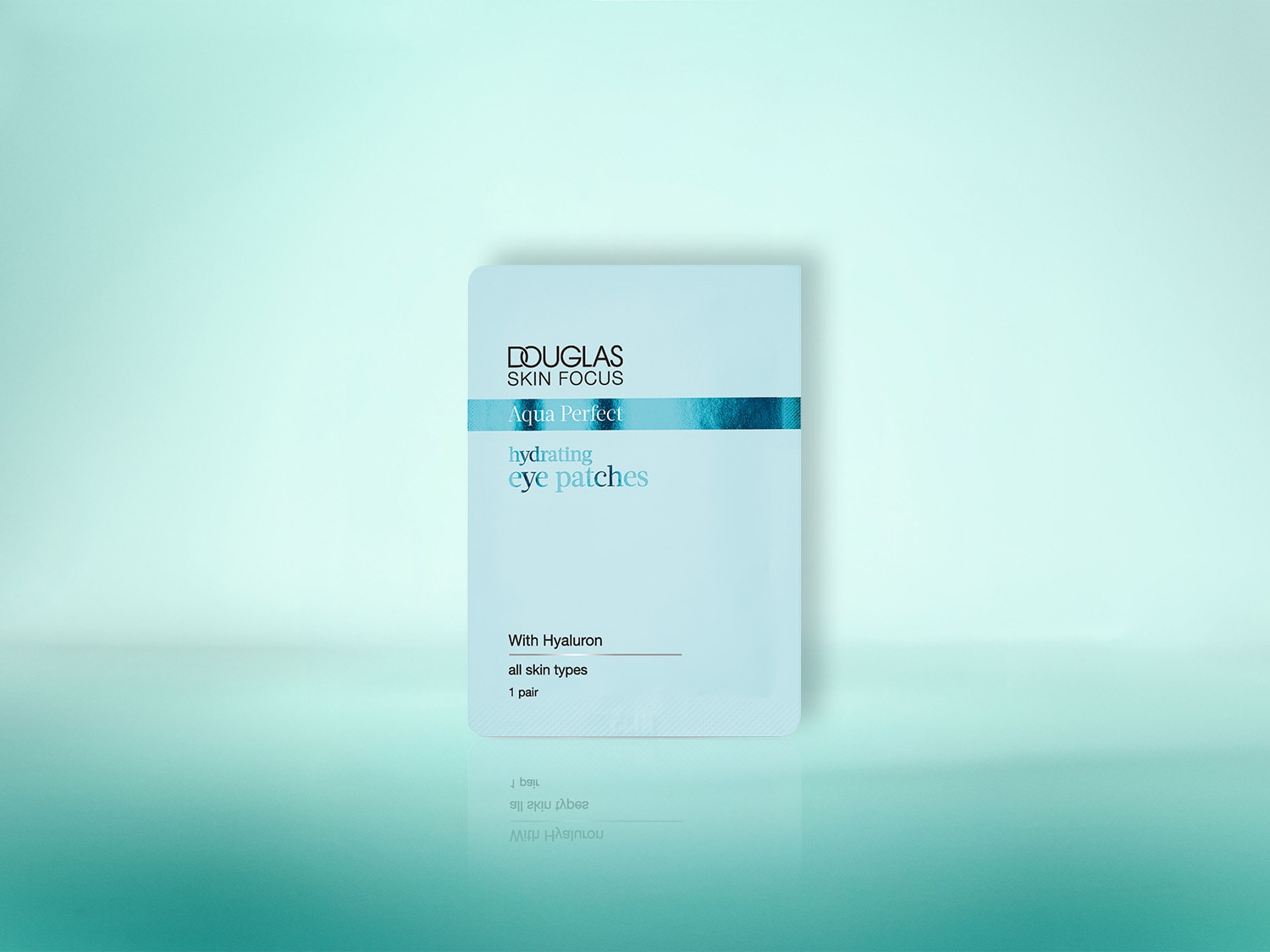 Die Douglas Skin Focus Aqua Perfect Hydrating Eye Patches mit Hyaluron sind für alle Hauttypen geeignet und kommen in einer Packung mit einem Paar.