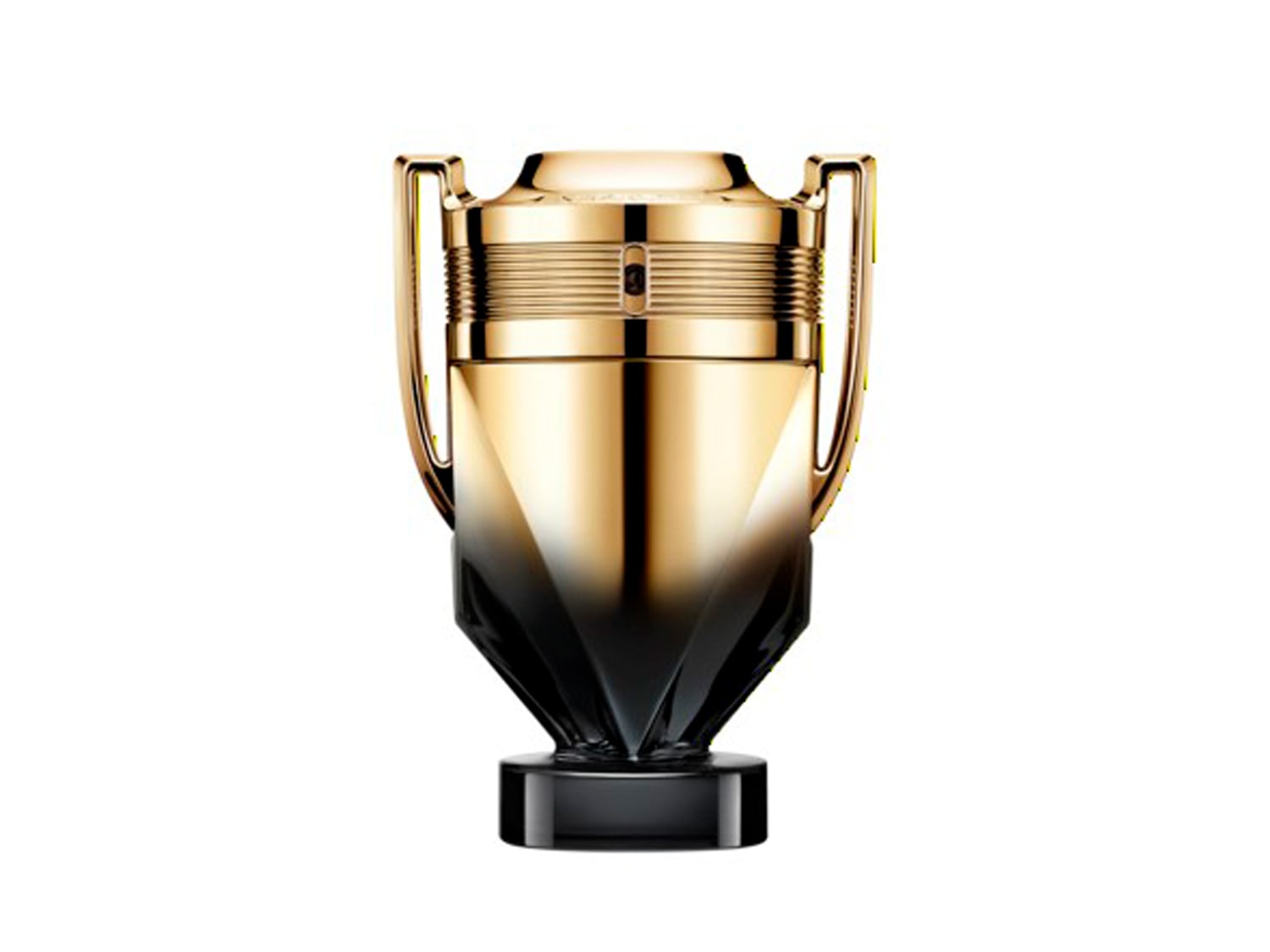 Parfém Invictus Victory Elixir v lahvičce ve tvaru zlatého poháru s černým podstavcem a detaily, které přecházejí od zlaté barvy k tmavě černé.