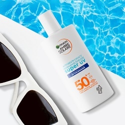 Sensitive DOUGLAS Garnier LSF50 Sonnenfluid » | expert+