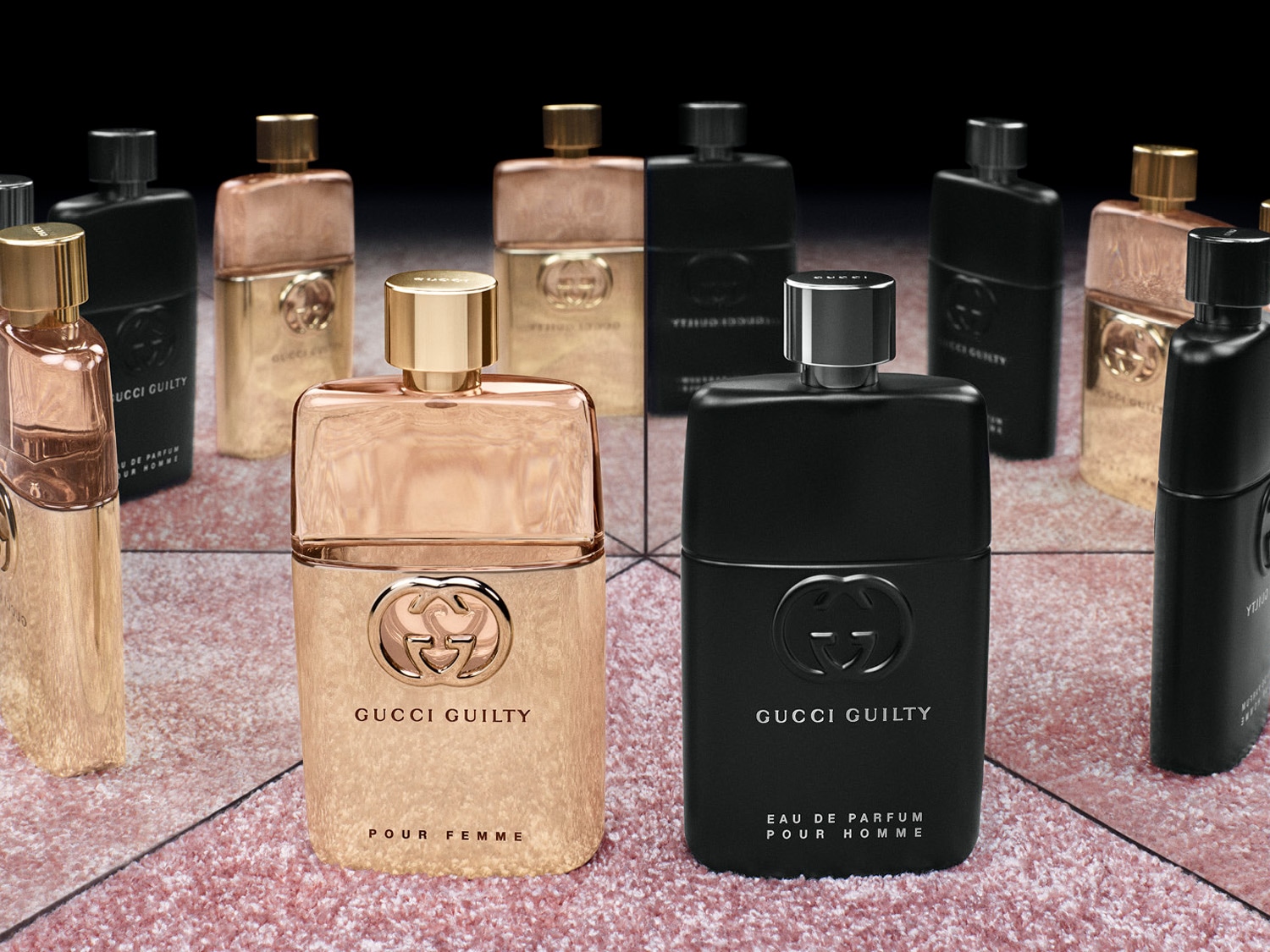 Objavte Gucci Guilty Pour Femme a Pour Homme, kde sa zlaté a čierne flakóny snúbia v harmónii luxusu a štýlu.