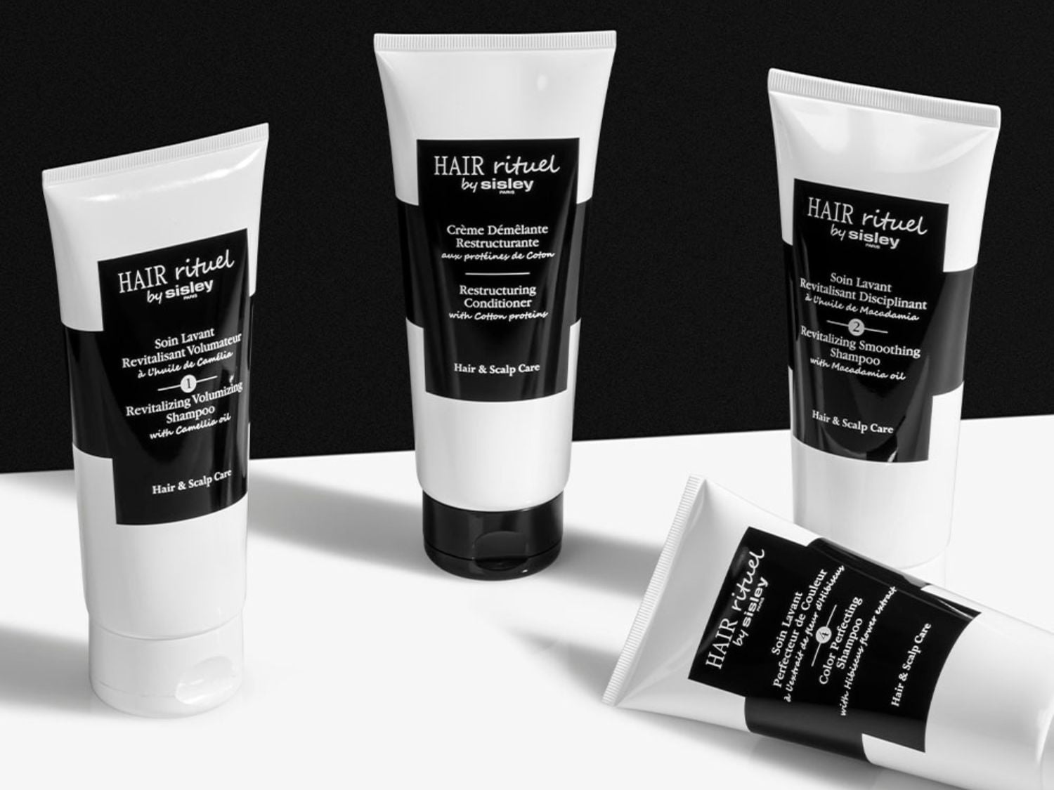 Découvrez la gamme Hair Rituel by Sisley : shampooings revitalisants et restructurants pour des cheveux sublimés et éclatants de santé.