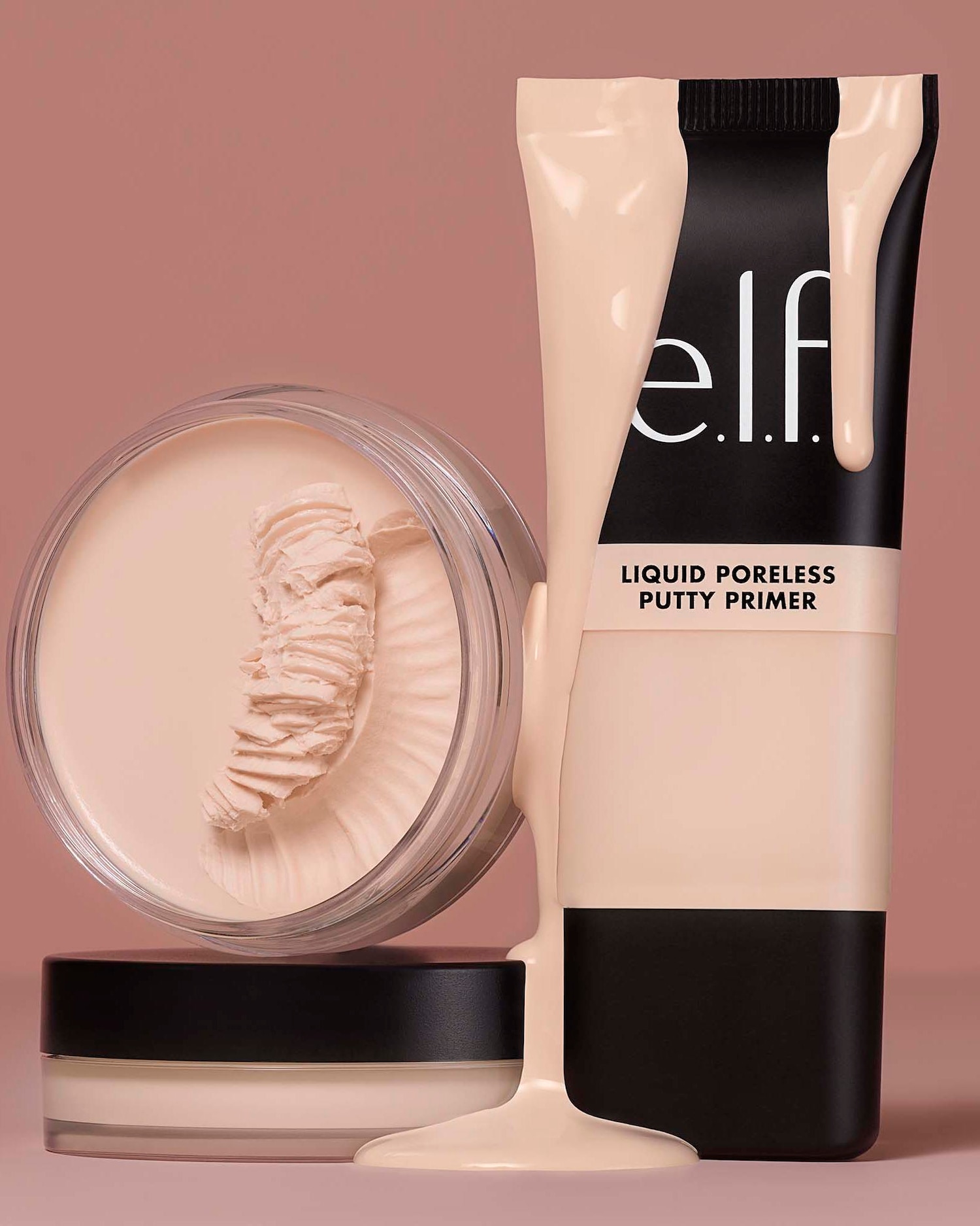 De e.l.f. Liquid Poreless Putty Primer in een zwarte tube en een potje met een zwarte deksel, beide met een nude-kleurige primer.