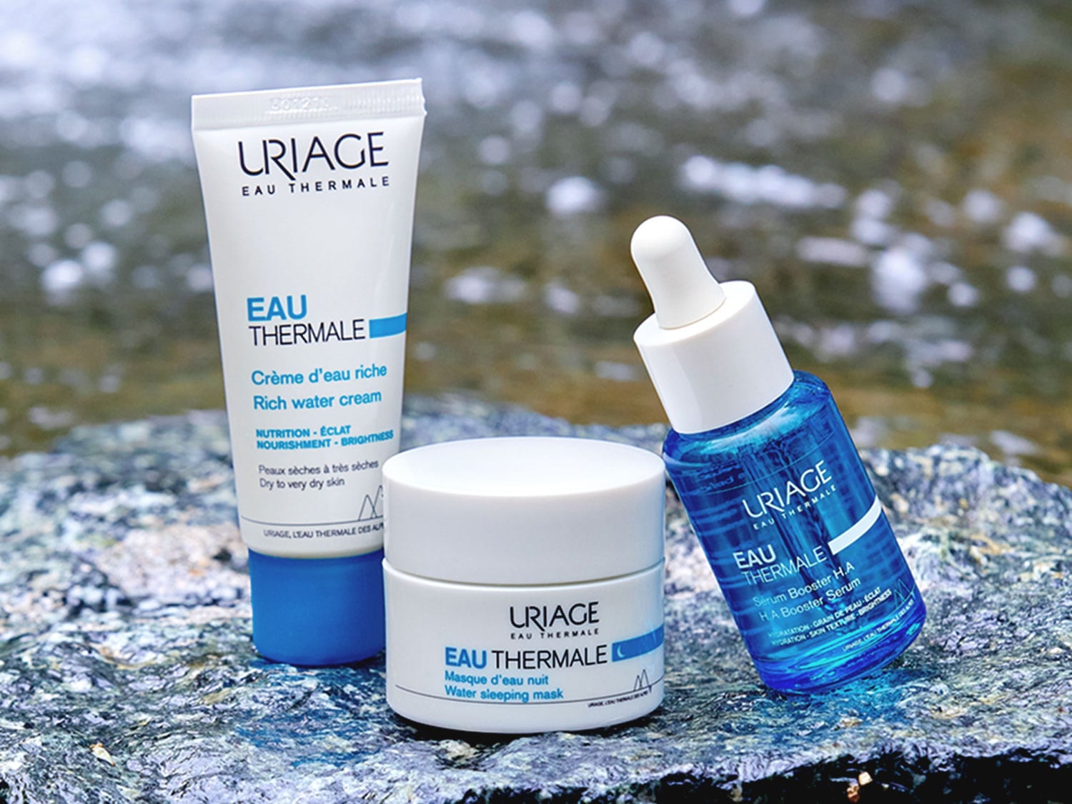 Descubre Uriage Eau Thermale: crema rica para pieles secas, mascarilla de noche y sérum booster H.A. para nutrición, hidratación y luminosidad.