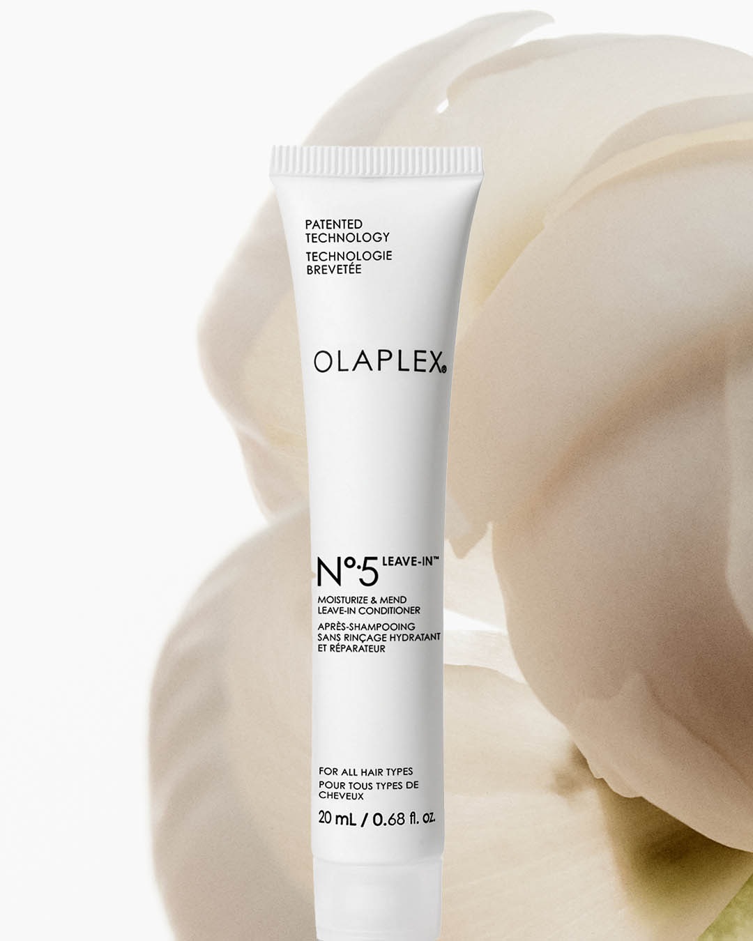 Biała tuba Olaplex N°5 Leave-In™ o pojemności 20 ml, przeznaczona do wszystkich rodzajów włosów, która nawilża i regeneruje.