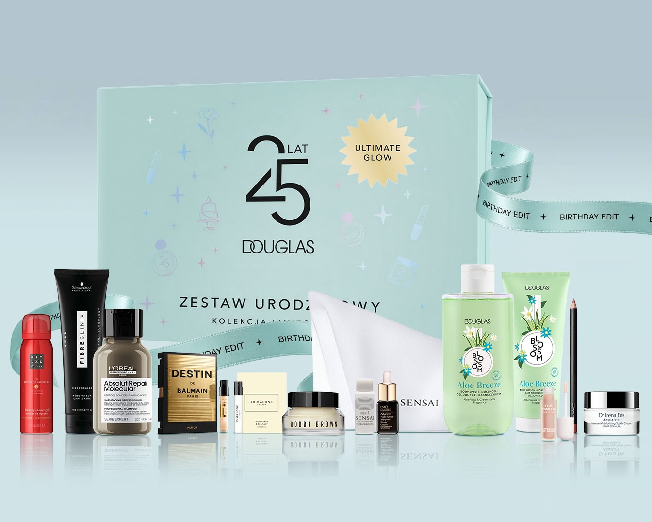 Odkryj zestaw urodzinowy Douglas „Ultimate Glow” z okazji 25-lecia, zawierający różnorodne produkty do pielęgnacji włosów, ciała i makijażu, idealny do kompleksowej pielęgnacji.