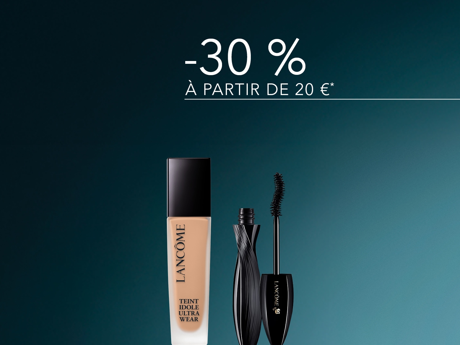Découvrez le fond de teint Lancôme Teint Idole Ultra Wear dans un flacon en verre givré avec un capuchon noir, offrant une couvrance parfaite pour un teint impeccable.