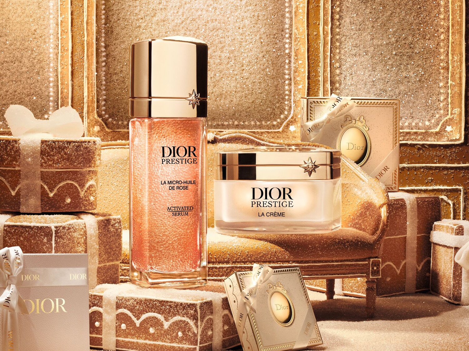 Découvrez le sérum activé Dior Prestige La Micro-Huile de Rose, un flacon élégant de couleur pêche avec un bouchon doré, parfait pour revitaliser votre peau.