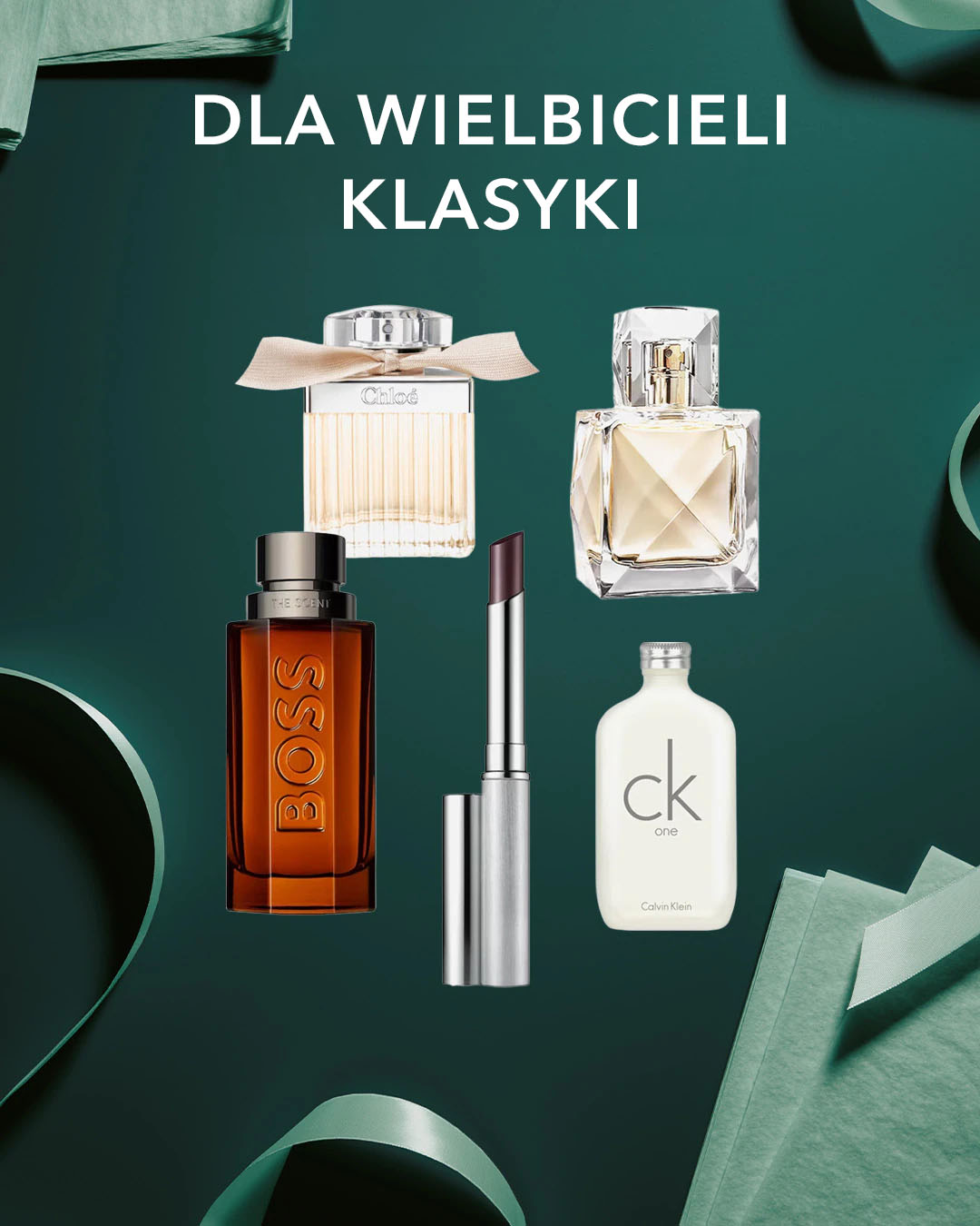 Zestaw klasycznych kosmetyków i perfum dla miłośników elegancji na tle w głębokim zielonym kolorze z ozdobnymi wstążkami, z napisem DLA WIELBICIELI KLASYKI. Odkryj wyjątkowe zapachy i makijaż już teraz!